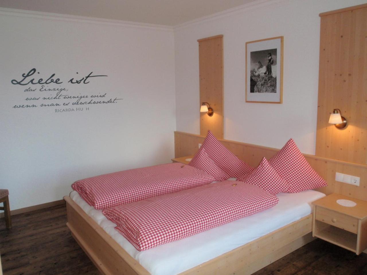 Landhaus Alpenjaeger Hainzenberg Oda fotoğraf