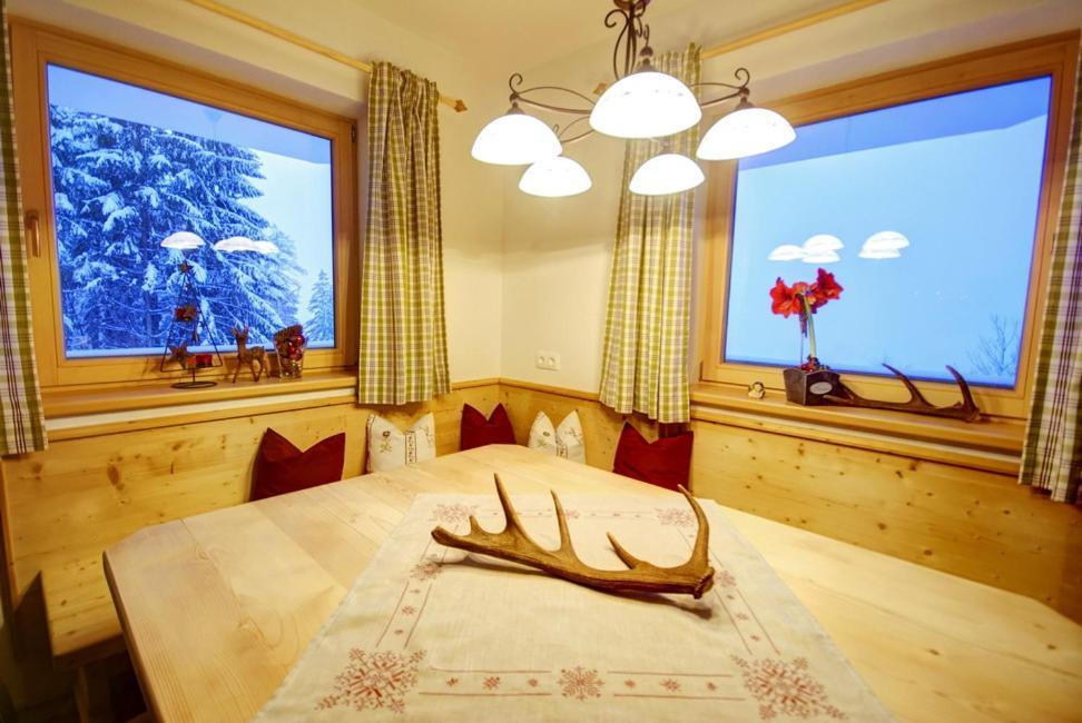 Landhaus Alpenjaeger Hainzenberg Oda fotoğraf
